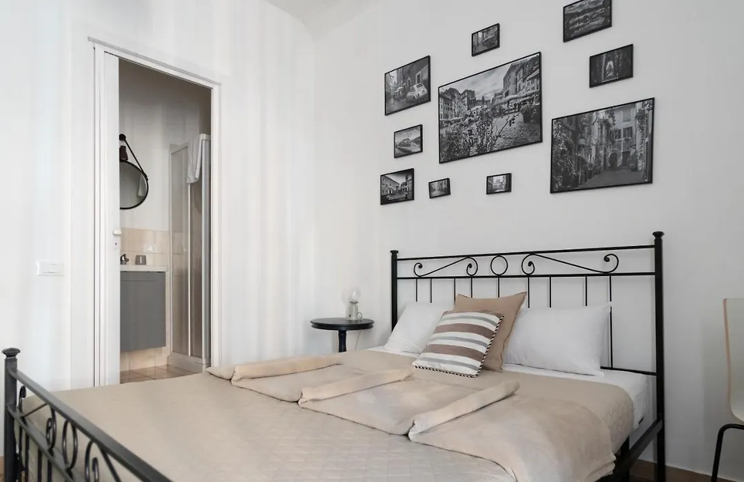 Zaira B&B-1